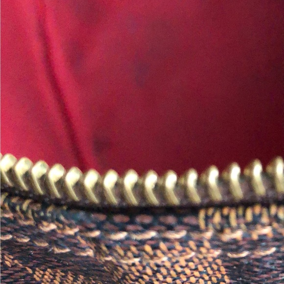 Louis Vuitton Damier Ebene Speedy 30 bag - Picture 13 of 15